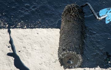 Weir liquid sealant waterproofing